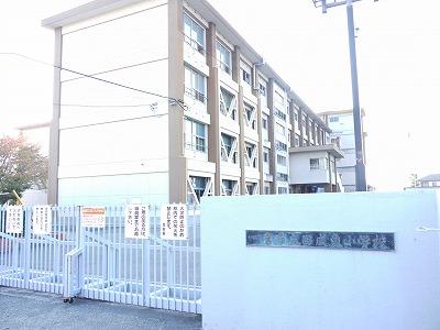 Primary school. Ichinomiya Municipal Nishinari 822m to East Elementary School