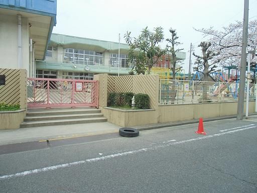 kindergarten ・ Nursery. Aspirations nursery school (kindergarten ・ 330m to the nursery)
