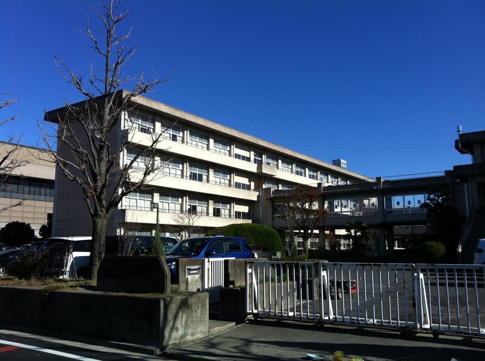 Junior high school. Inazawa Municipal Inazawa 1223m to the West Junior High School