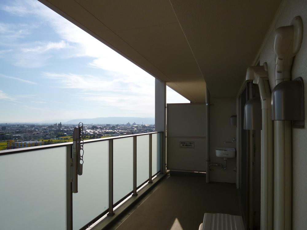 Balcony. Balconies and spacious (10 May 2013) Shooting