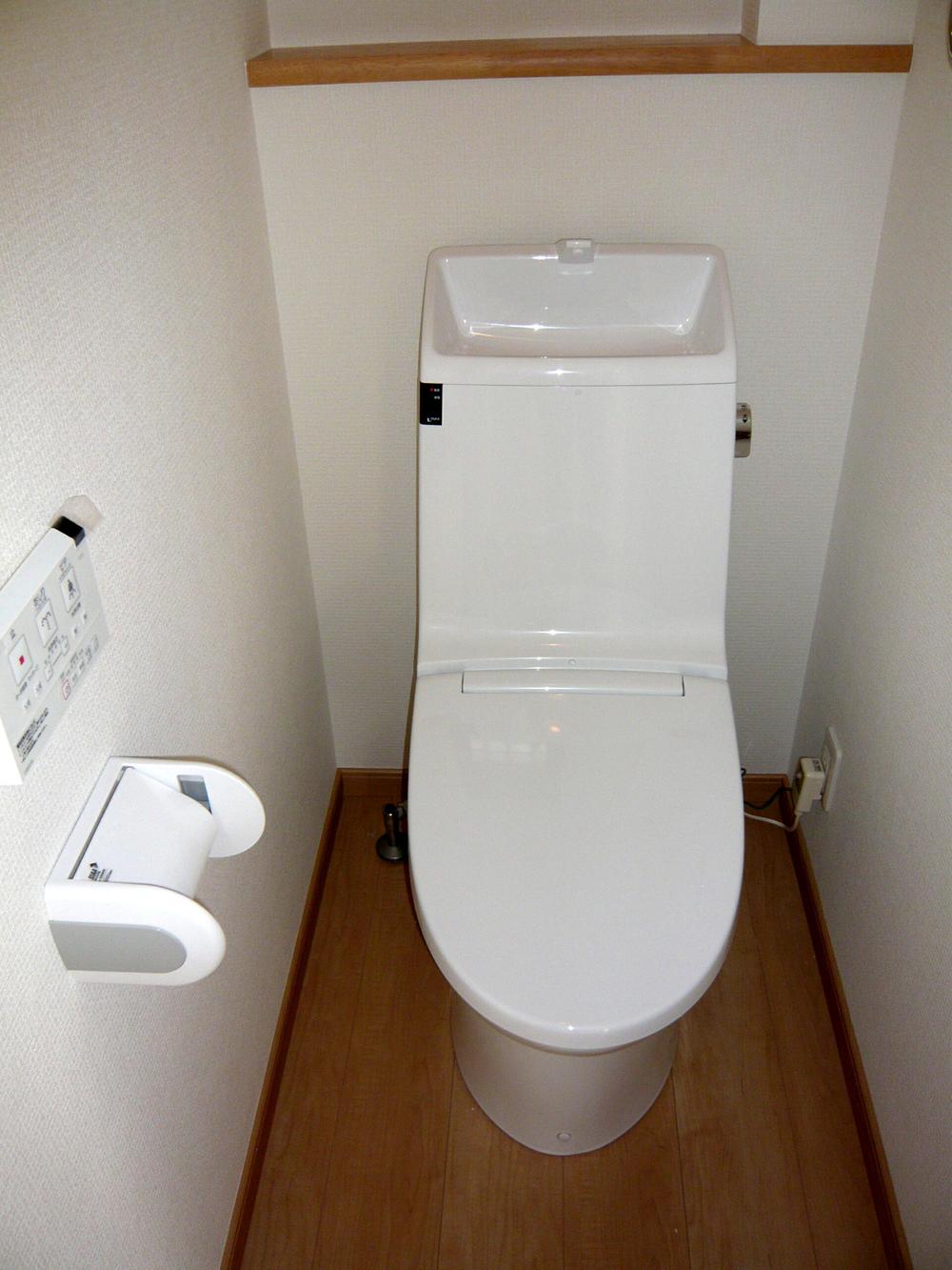 Toilet. Shower toilet with heating toilet seat