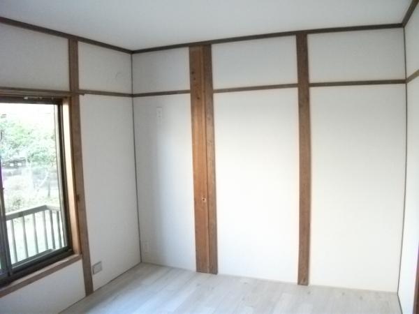 Non-living room. It has been changed from the Japanese-style Western-style