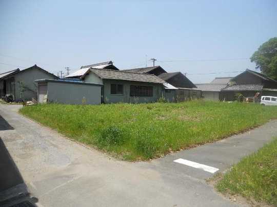 Local land photo. ● B compartment / Southeast corner lot ( ※ Photos from the southeast side)