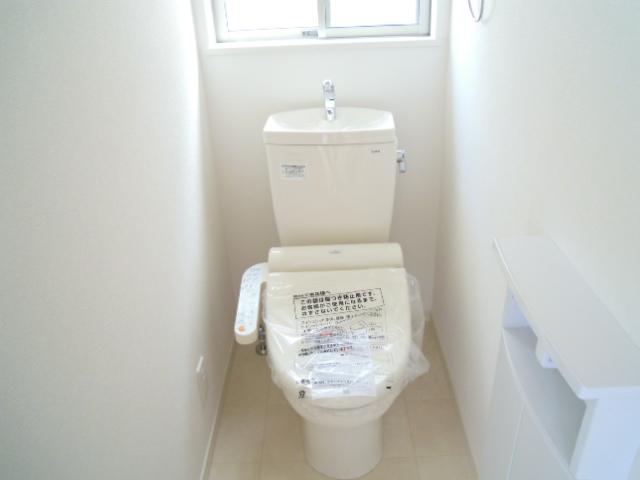 Toilet. Example of construction