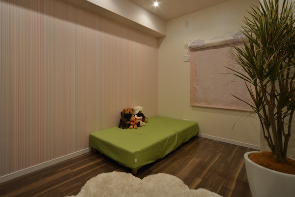 Interior.  [Children's room] C type model room