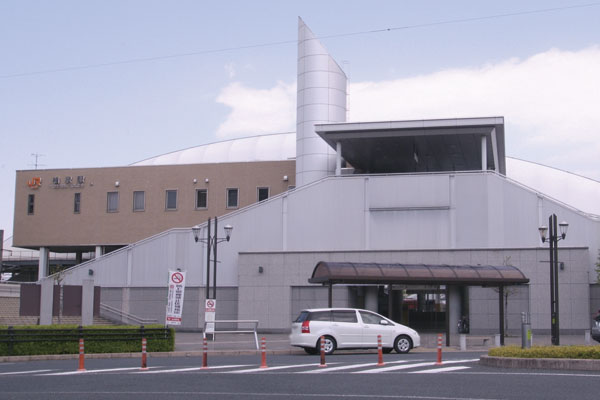Surrounding environment. JR Tokaido Line "Inazawa" station (7 minutes walk ・ About 500m)