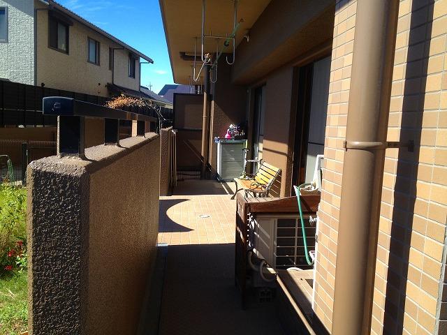 Balcony. Local (10 May 2013) Shooting