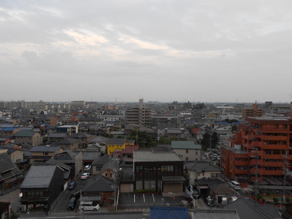 View photos from the dwelling unit. View from the site (June 2013) Shooting