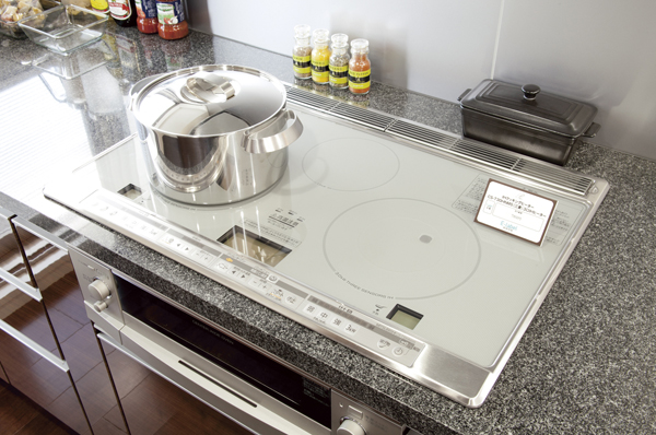 Kitchen.  [IH cooking heater] From gas stove, which is a standard specification, It can be changed to your easy-to-clean IH cooking heater in the flat (paid. SG type model room plan)