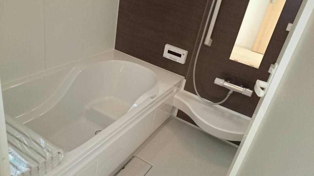 Bathroom. (2013.11.29 shooting)