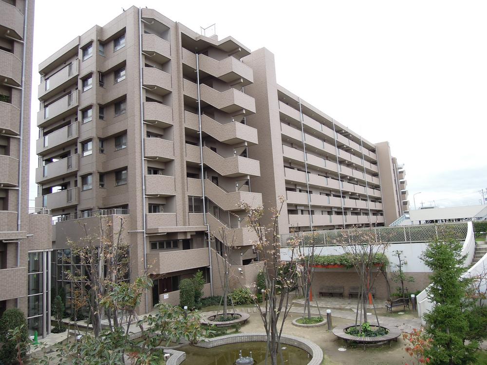 Local appearance photo. Lions Garden Inazawa The north side of the west wing