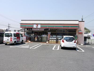 Convenience store. 635m to Seven-Eleven Inazawa City Hall shop