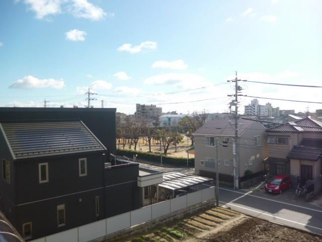 View photos from the dwelling unit. 3 view from the floor, south side balcony