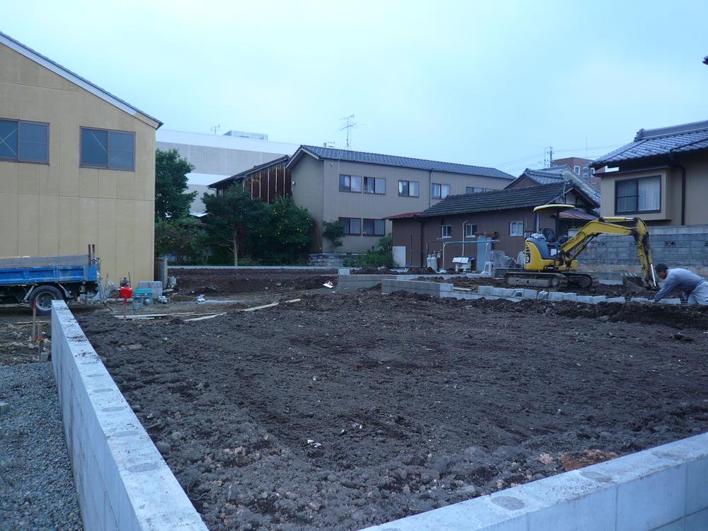 Other. Local Photos In construction (2013 November shooting)