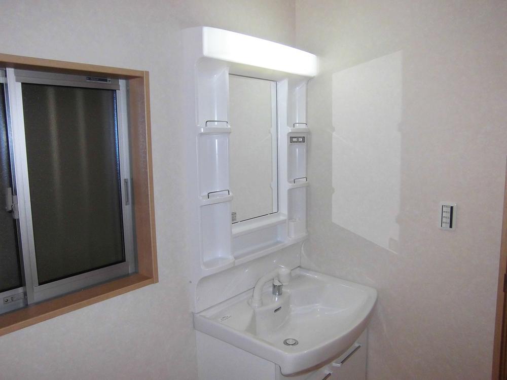 Wash basin, toilet. Bathroom vanity 