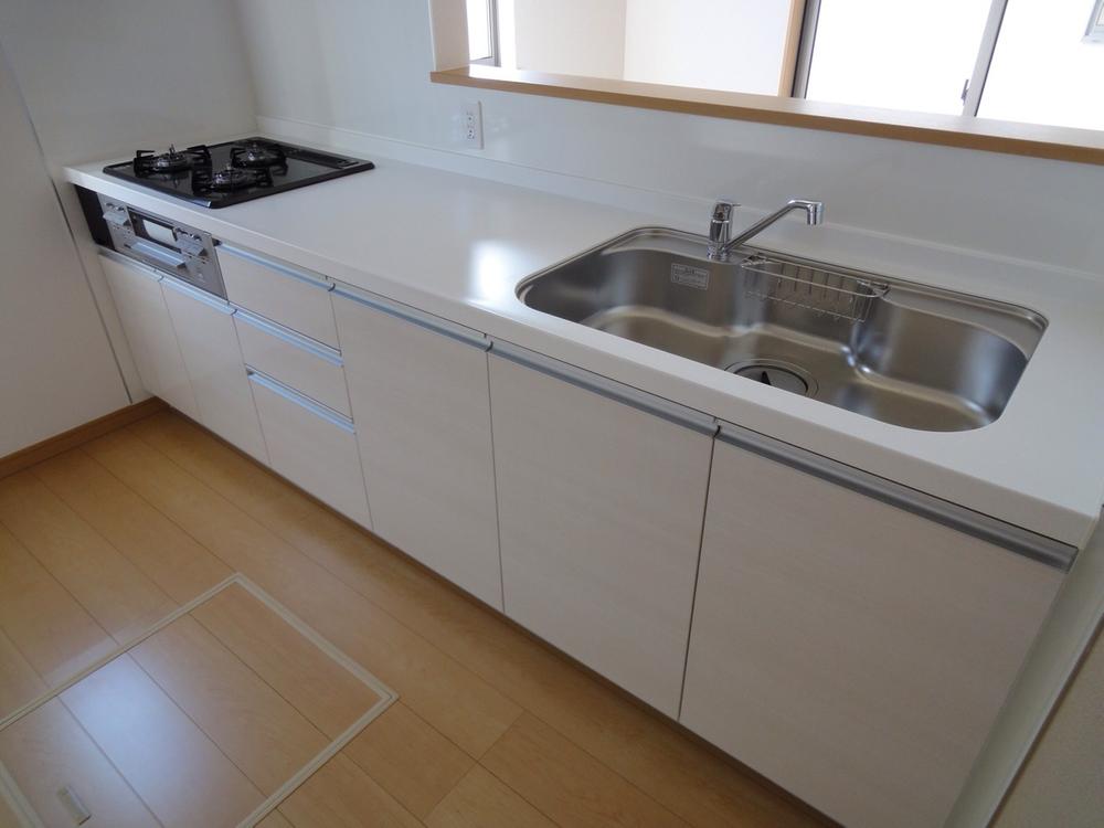 Kitchen. (2013.11.08 shooting)