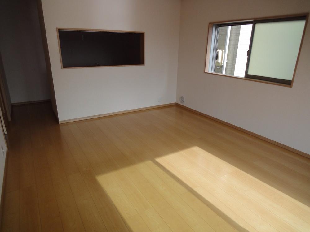 Living. (2013.11.14 shooting)