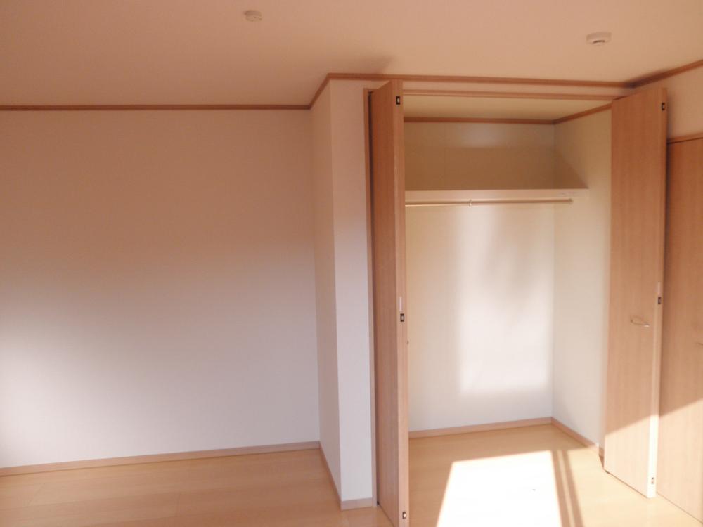 Non-living room. Western-style: 2013 September shooting