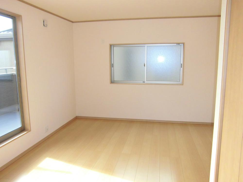 Non-living room. Western-style: 2013 September shooting