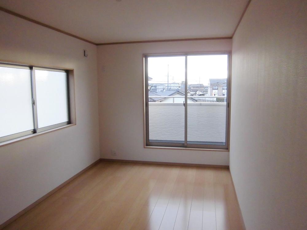 Non-living room. Western-style: 2013 November shooting