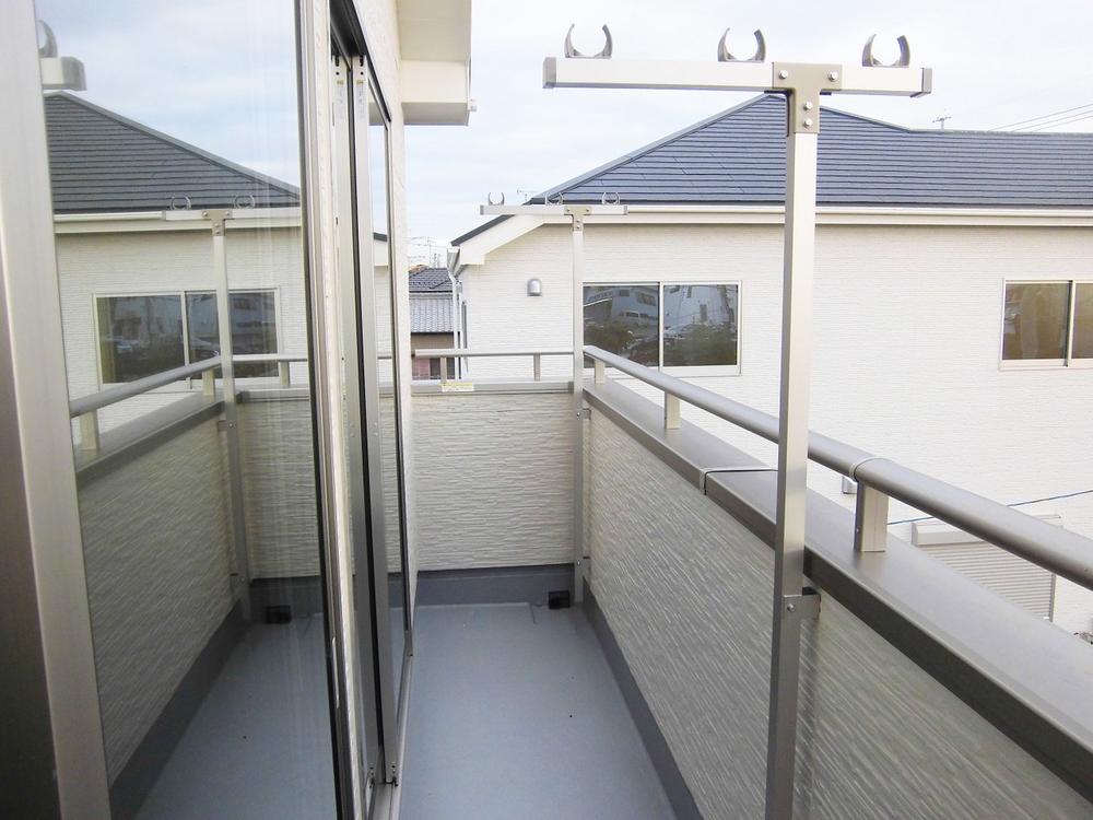 Balcony. Balcony: 2013 November shooting