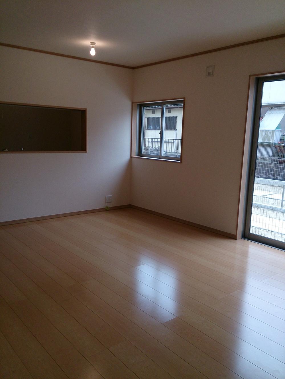 Living. Indoor (11 May 2013) Shooting