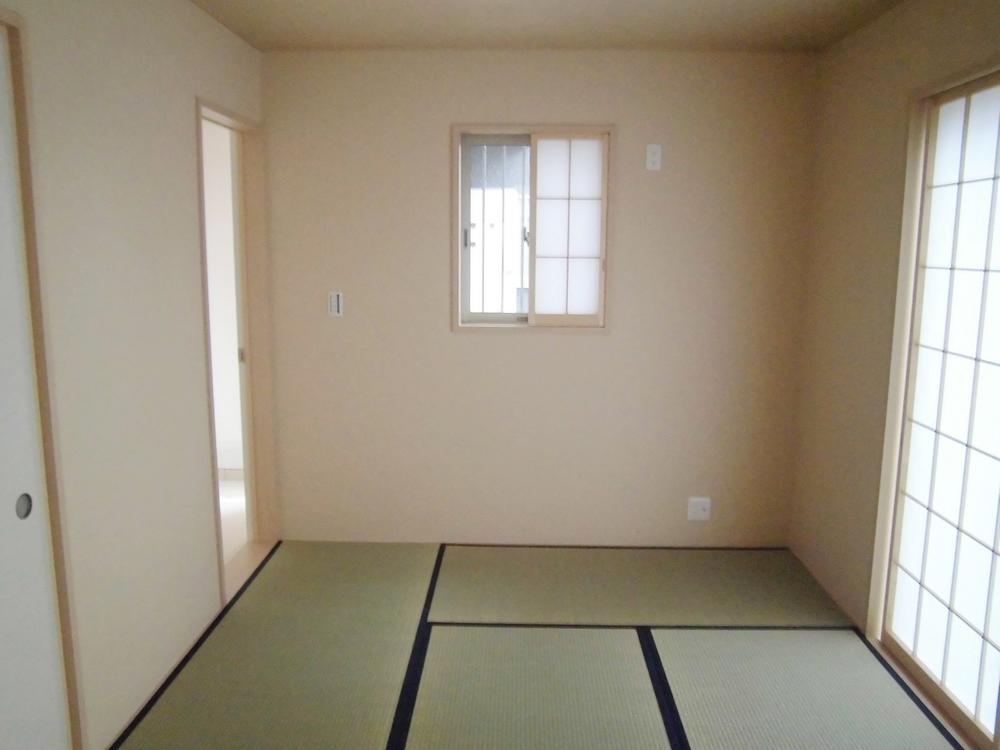 Non-living room. Japanese-style room (October 2013 shooting)