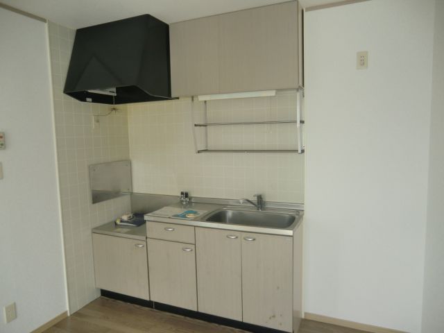 Kitchen. Is a good kitchen space and easy to use