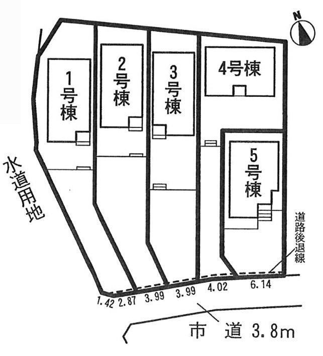 Compartment figure. All is five buildings. You can park two cars