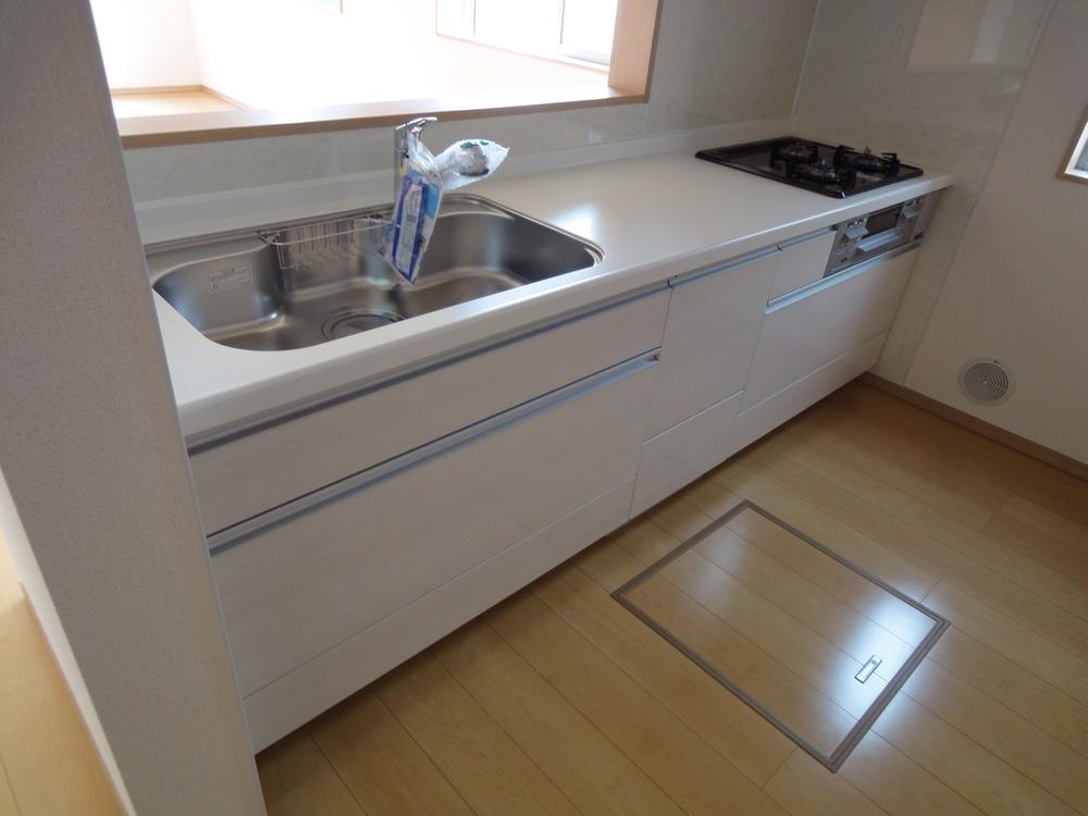 Kitchen. (2013.11.14 shooting)