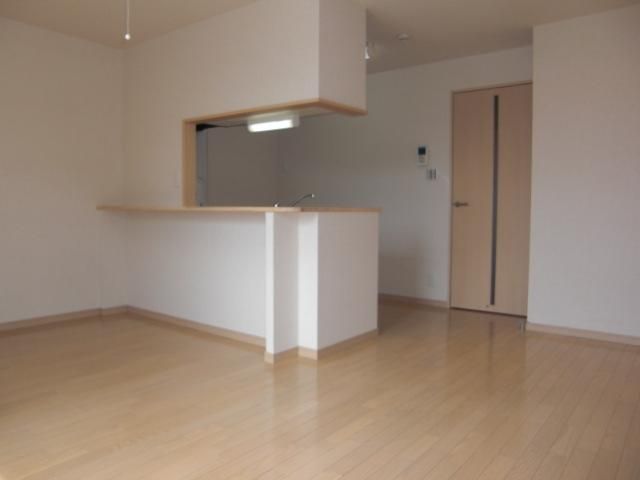 Living and room. It is the LDK with a popular face-to-face kitchen!