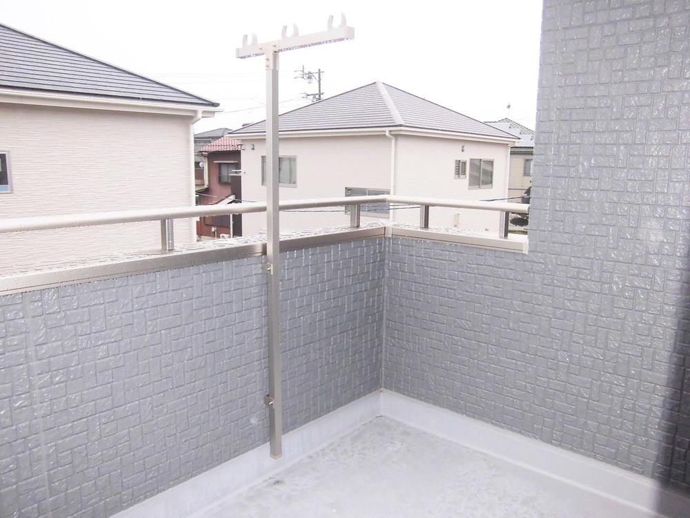 Balcony. Balcony: October 2013 shooting