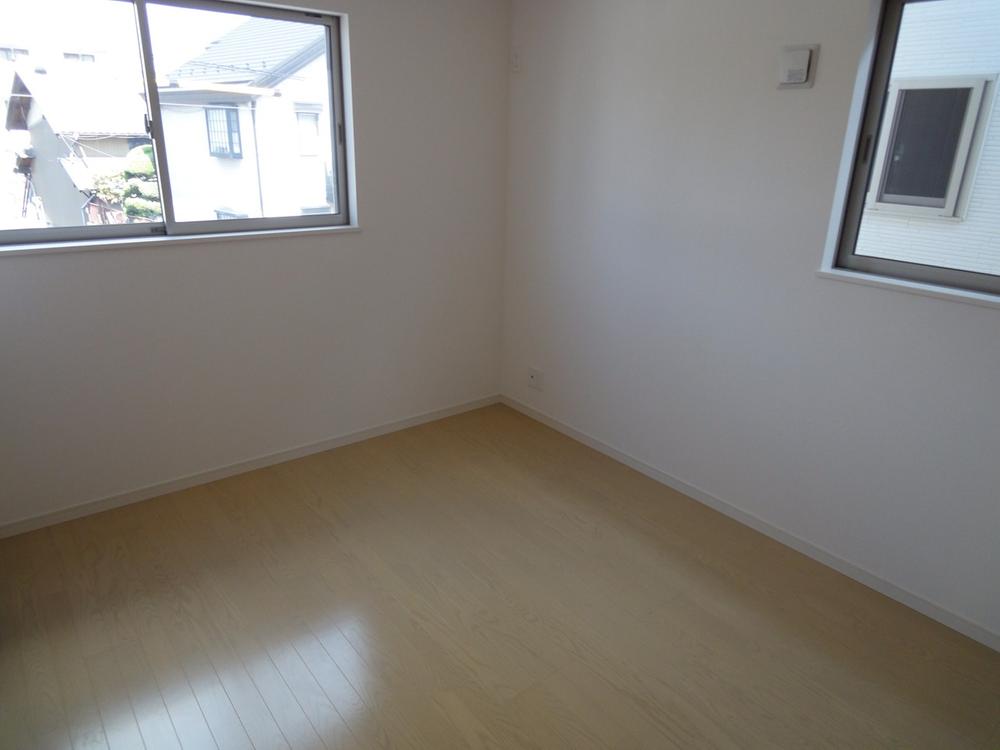 Non-living room. Western-style (2013.9.30 shooting)