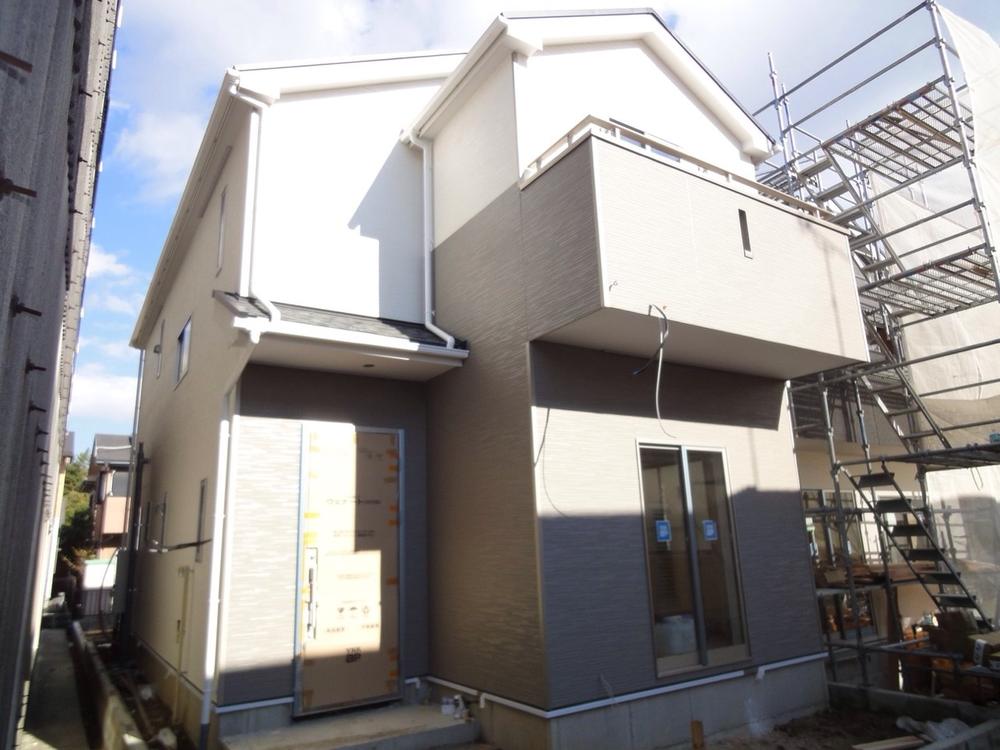 Local appearance photo. Building 2 (2013.12.20 shooting)