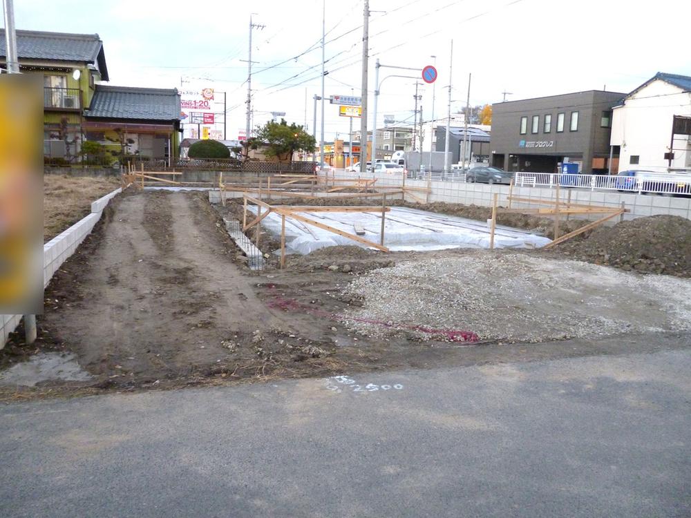 Local appearance photo. 1 ・ Building 2 Parking two cars Allowed! 