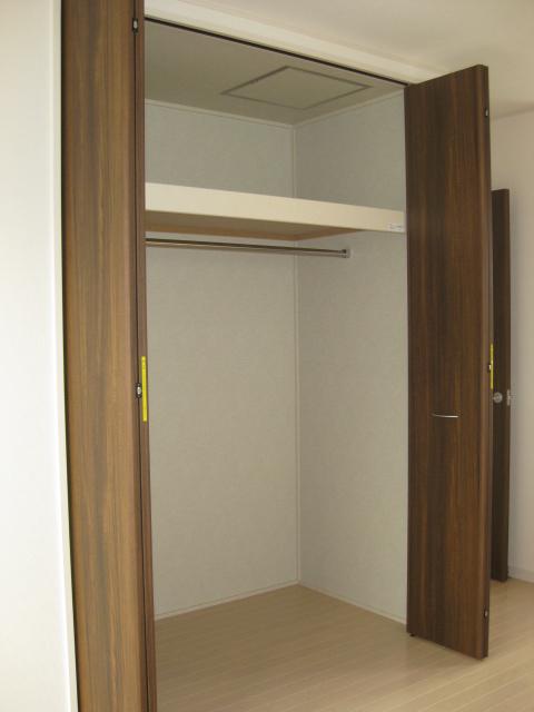 Receipt. Example of construction closet
