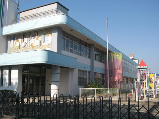 kindergarten ・ Nursery. Iwakura kindergarten (kindergarten ・ 250m to the nursery)