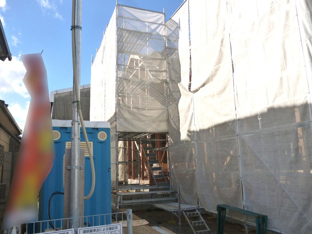 Local appearance photo. Building 2 Facing south! 