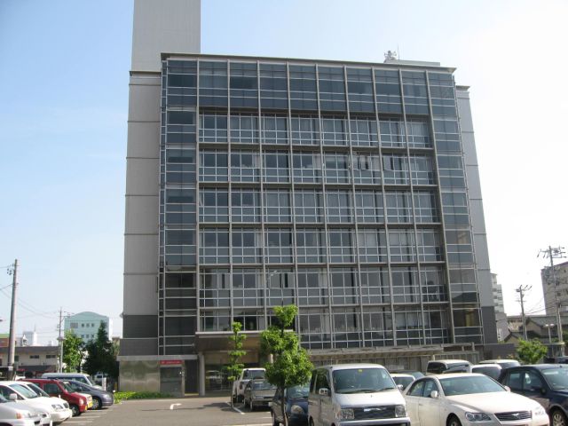 Government office. Iwakura 380m to City Hall (government office)