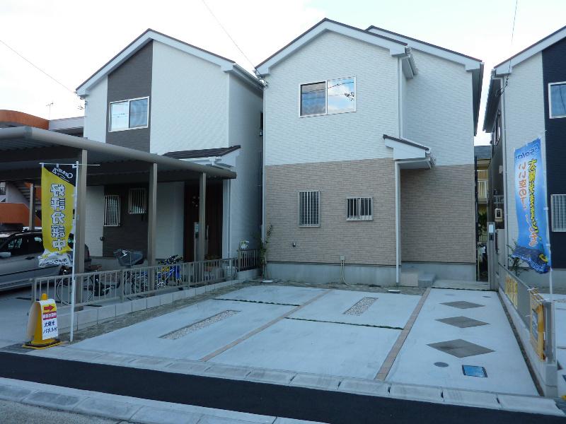 Local appearance photo. 11 / 26 local shooting