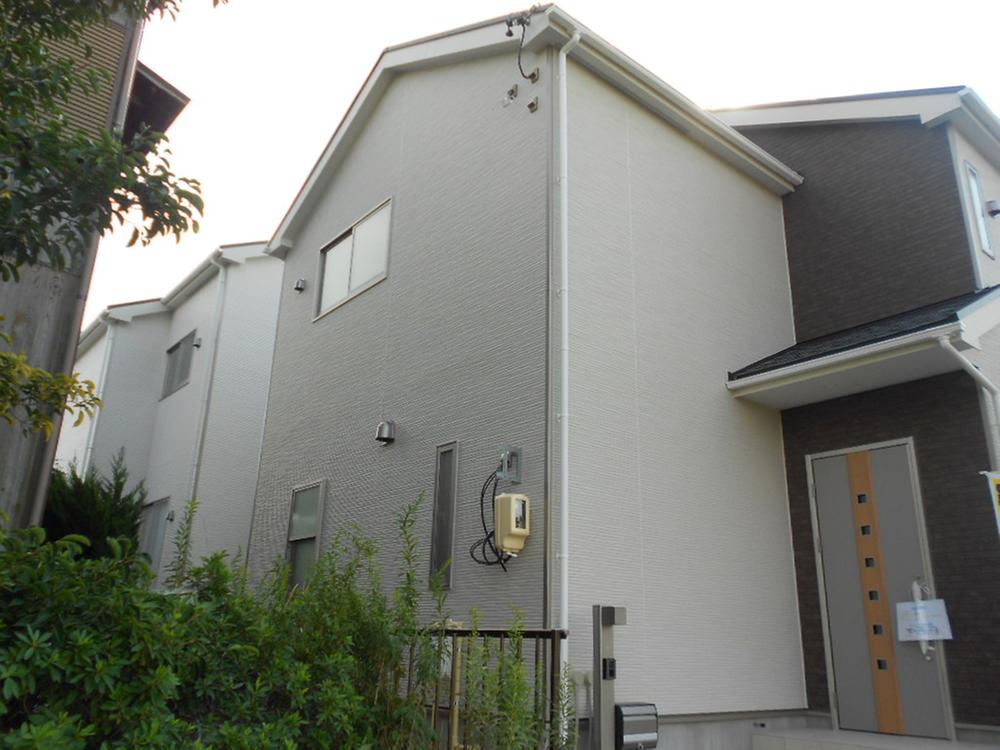 Local appearance photo. Local (September 2013) Shooting Building 2 completed