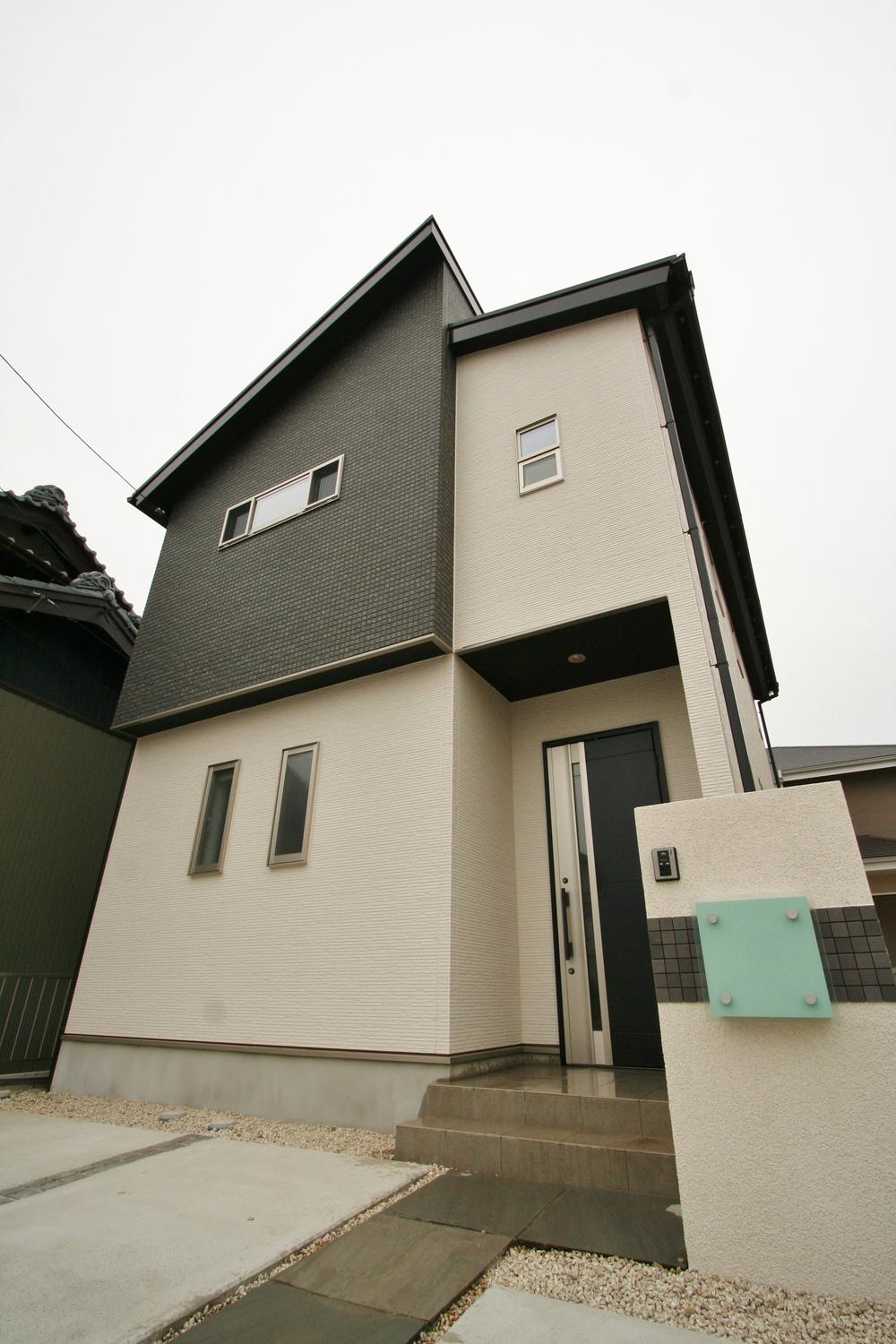 Local appearance photo. B Togaikan photo