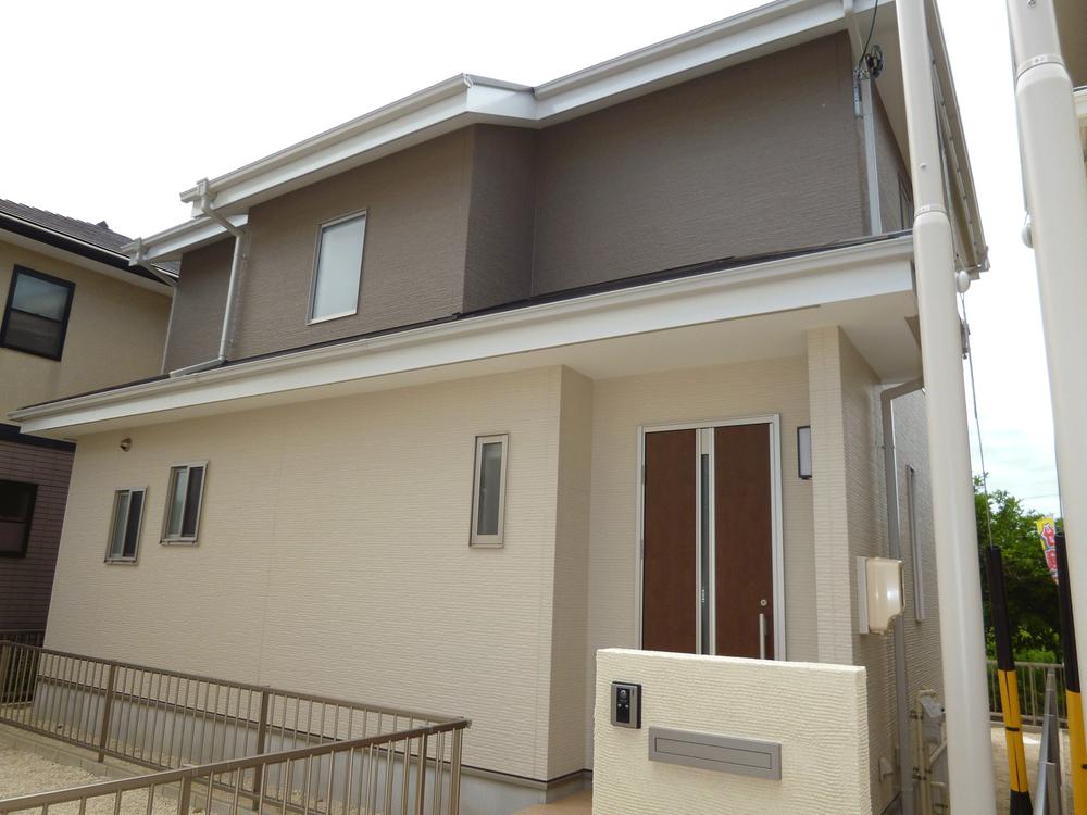 Local appearance photo. C Togaikan photo