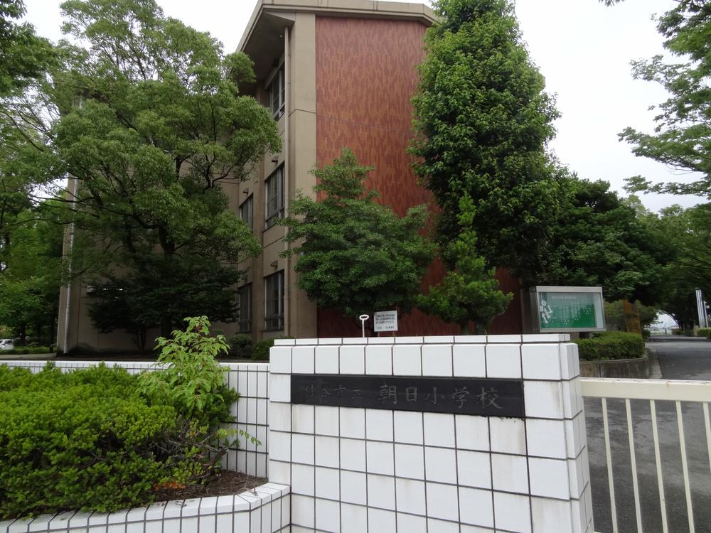 Primary school. 1300m until Kariya Municipal Asahi Elementary School