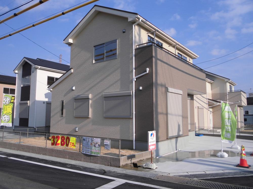 Local appearance photo. Local appearance photo 2013 December 20, shooting