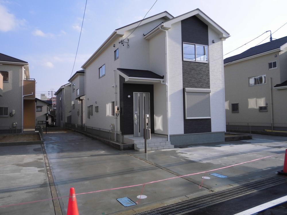 Local appearance photo. Local appearance photo 2013 December 20, shooting