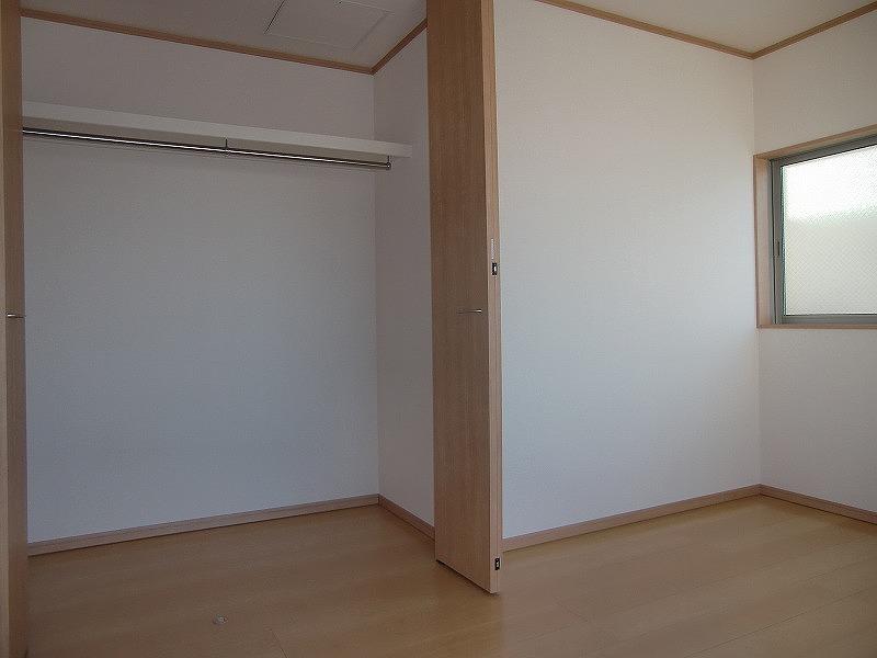 Receipt. Local (12 May 2013) Shooting