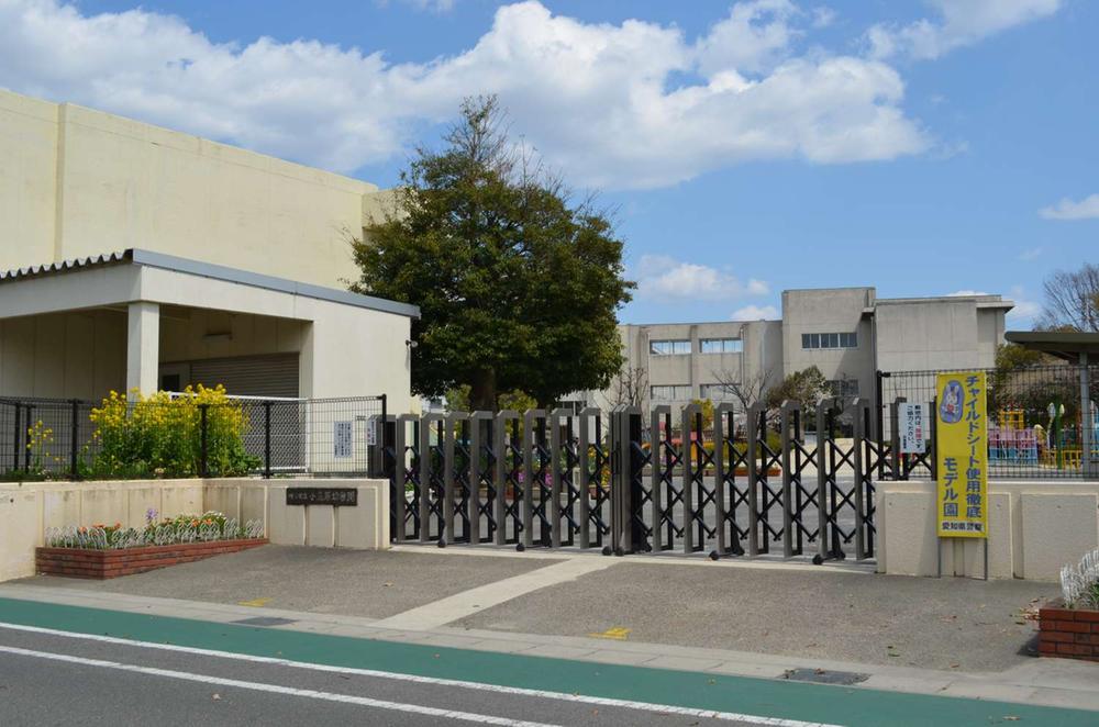 kindergarten ・ Nursery. 715m until Kariya municipal small plateau kindergarten