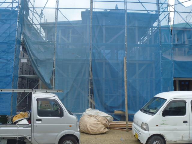 Other local. Local (July 2013) Shooting Building 2 completion of framework