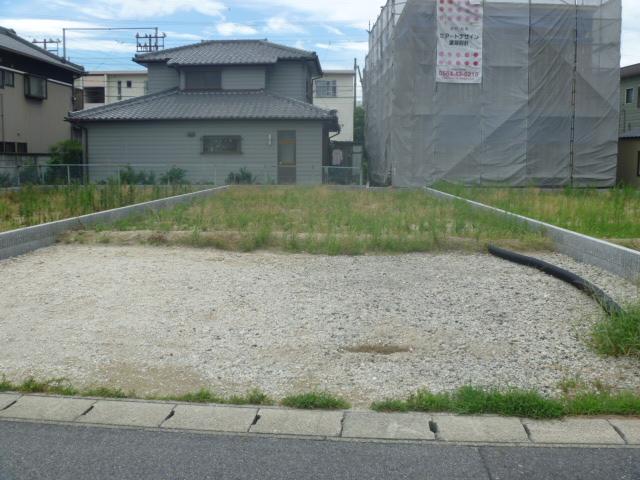 Local appearance photo. Local (10 May 2013) Shooting Building 3 vacant lot